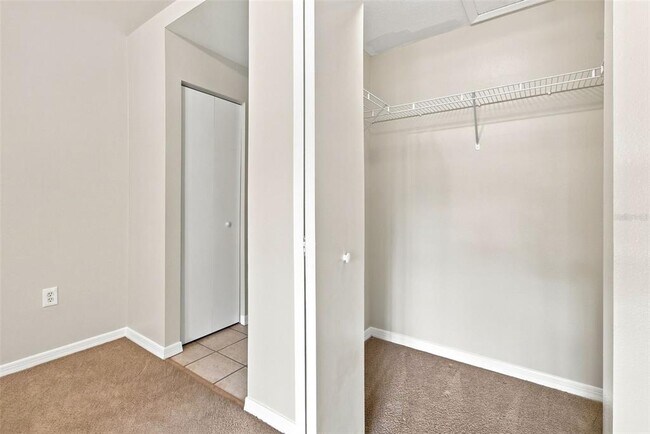Building Photo - 14635 Par Club Cir
