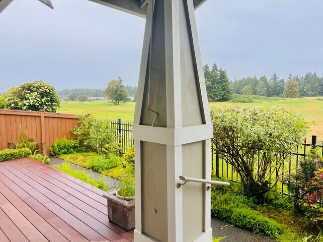 Building Photo - 8333 Camano Loop NE