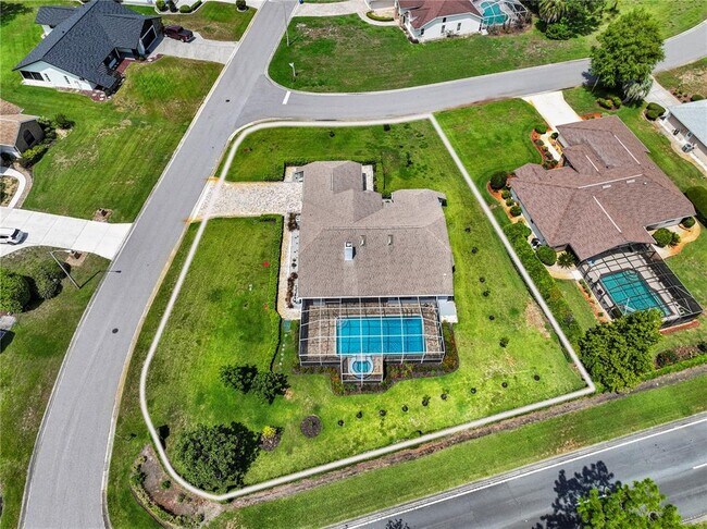 Building Photo - 9447 Ashley Dr