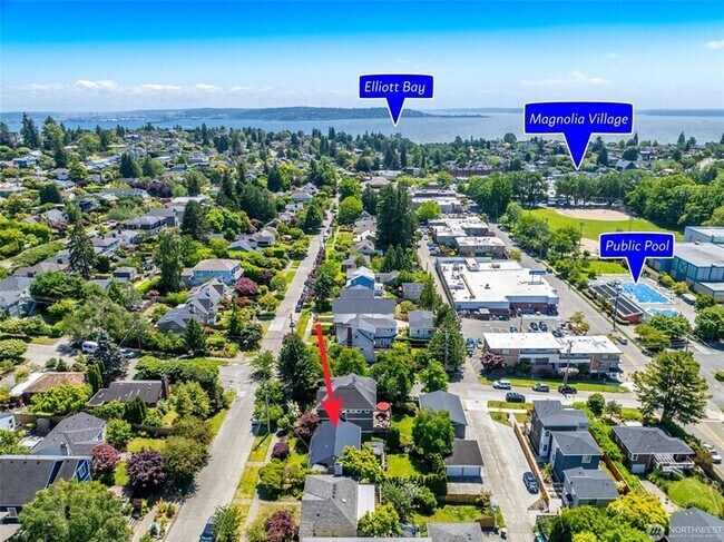Building Photo - 2607 31st Ave W