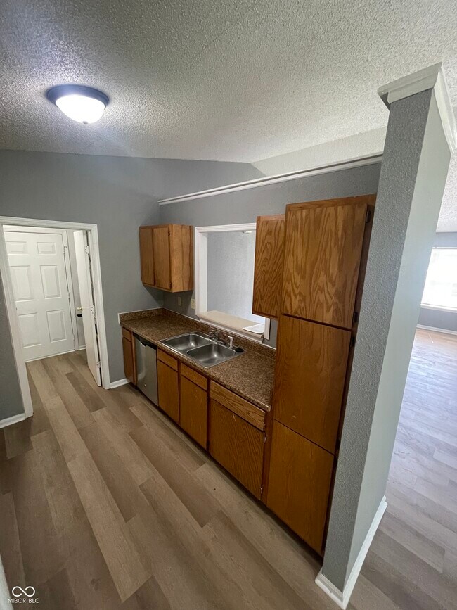 Building Photo - 10856 Orchard Valley Way