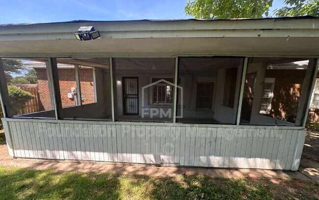 Building Photo - 5369 Scottsdale Ave