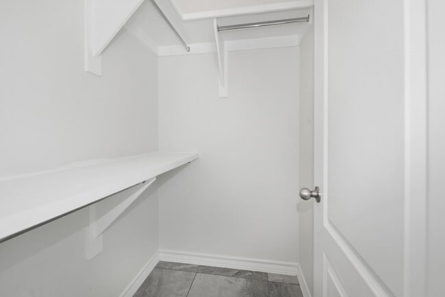 Building Photo - 7225 Sylvia Plath Dr
