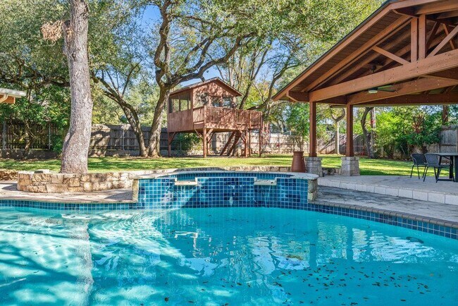 Building Photo - 7603 Rustling Cove