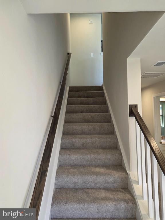 Building Photo - 9255 Klamath Ct