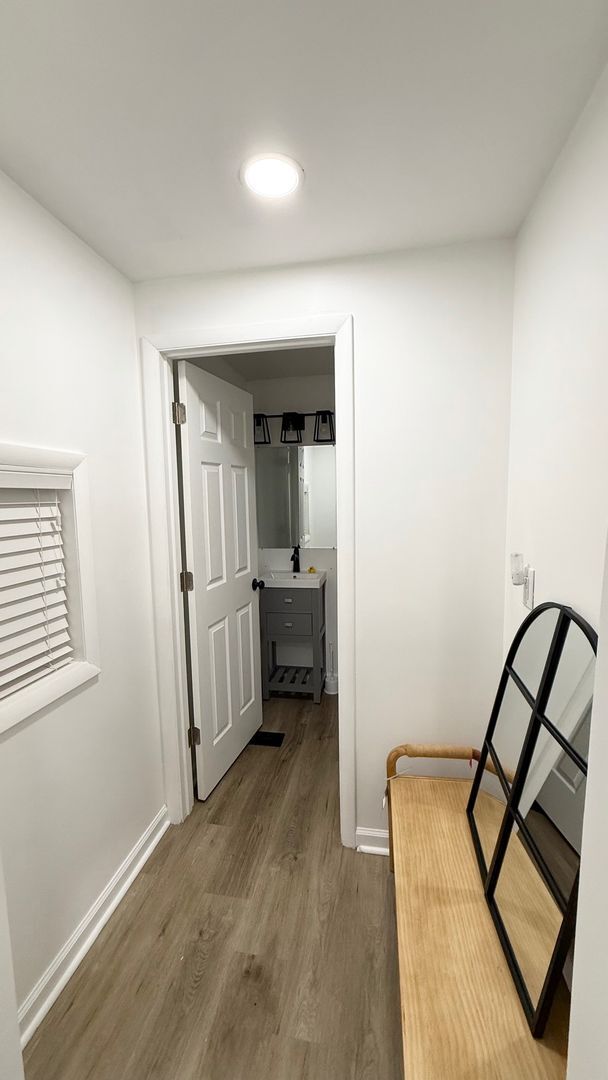 Building Photo - 2414 E Carson St