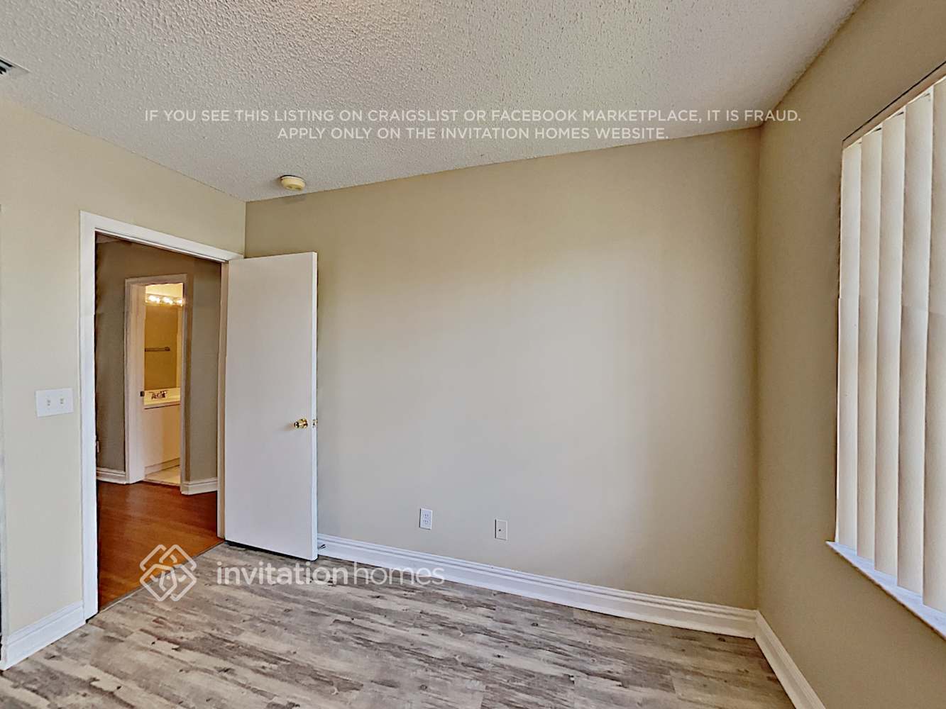 Building Photo - 3457 NW 112th Way