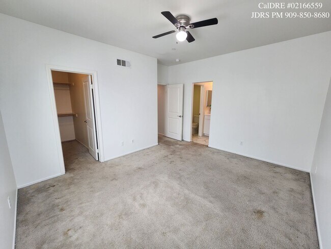 Building Photo - PRICE LOWERED! Upland 3 Bedroom Condo