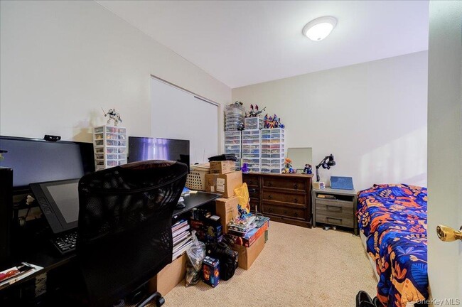 Building Photo - 90 Sullivan St