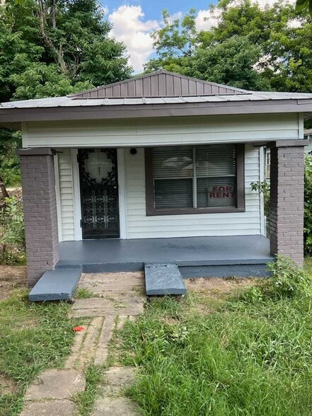 Primary Photo - 713 Avenue F