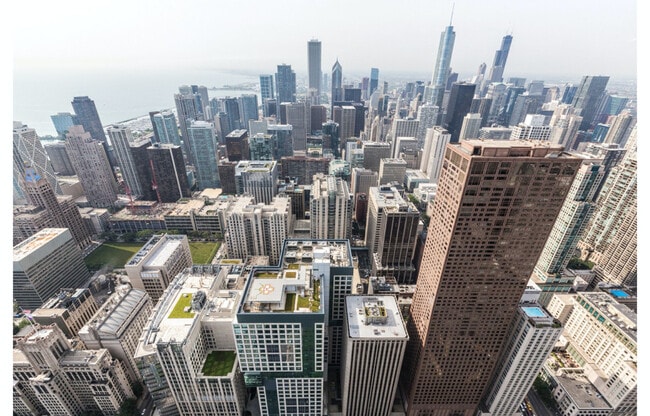 Building Photo - 180 E Pearson St