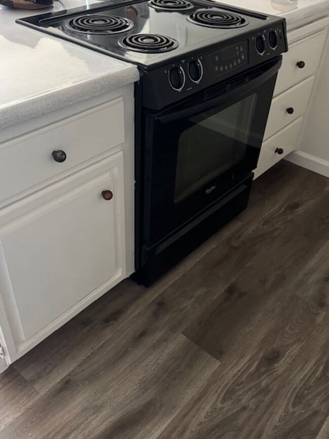 Building Photo - Great 2bd/1bth in Sacramento