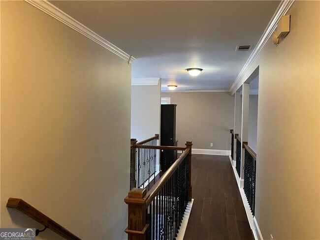 Building Photo - 1602 Chadwick Ridge Dr NW