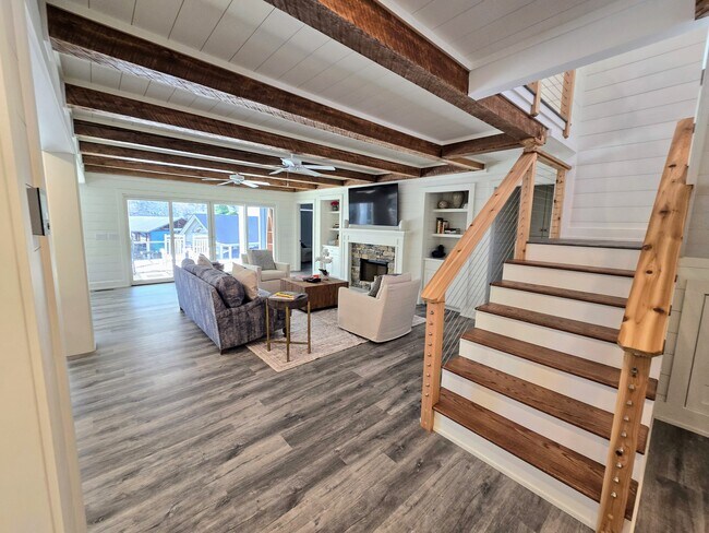 Building Photo - 151 Timpson Cove Rd