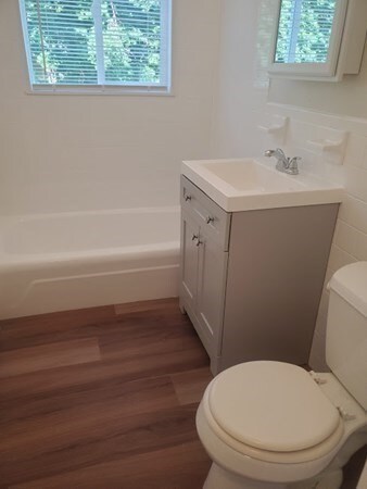 Building Photo - 50 Francis St