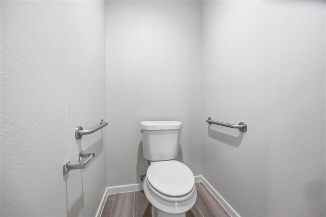 Building Photo - 1603 Brazos Gate Dr