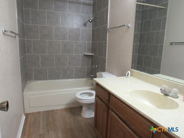 Building Photo - 1706 Wickfield Way