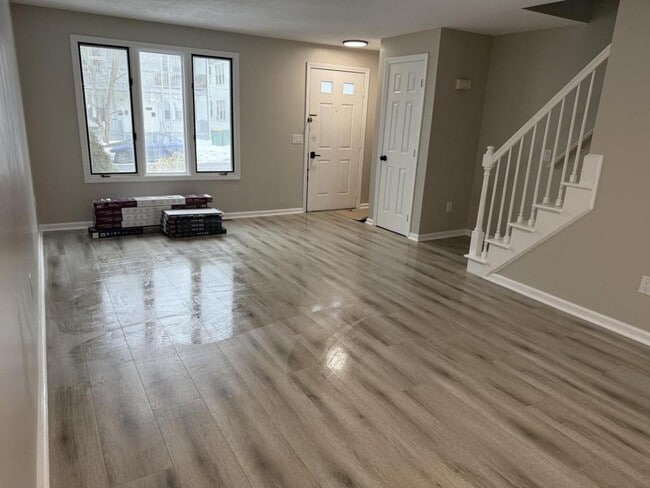 Building Photo - 1200 Worcester St