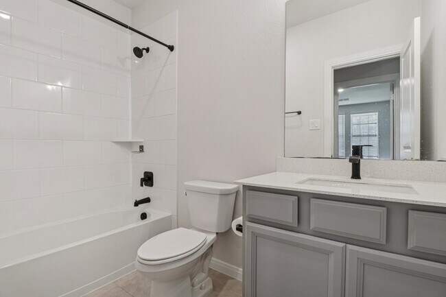 Building Photo - 18203 Lilac Woods Trl