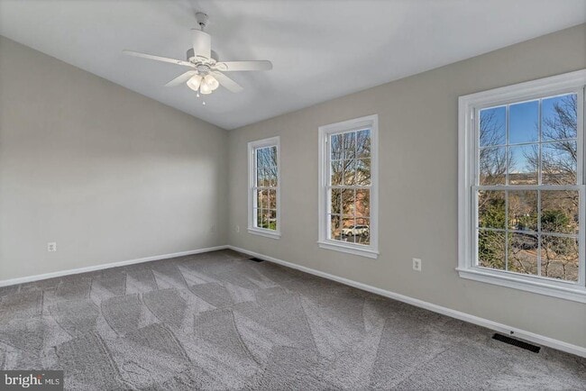 Building Photo - 12228 Grassy Hill Ct