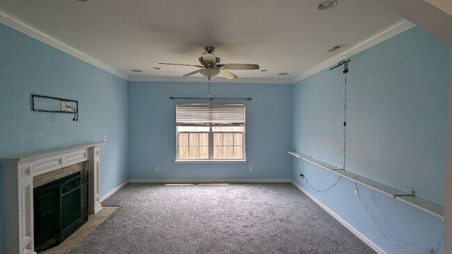 Building Photo - 418 Munden Ave