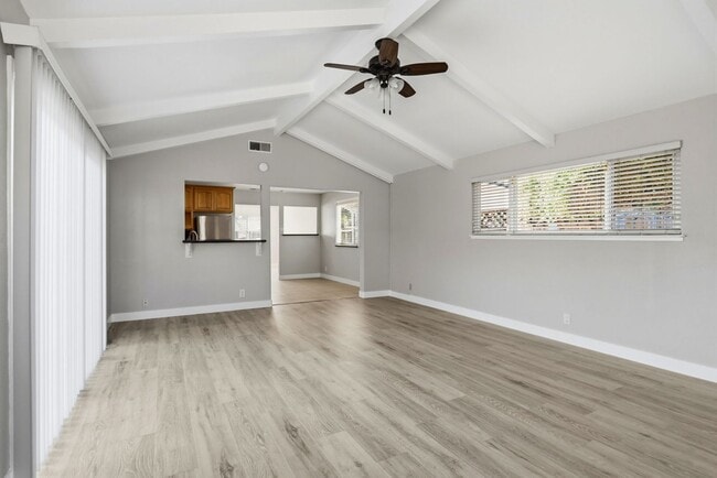 Building Photo - Stylish and Spacious Milpitas Home with Large Deck and Backyard
