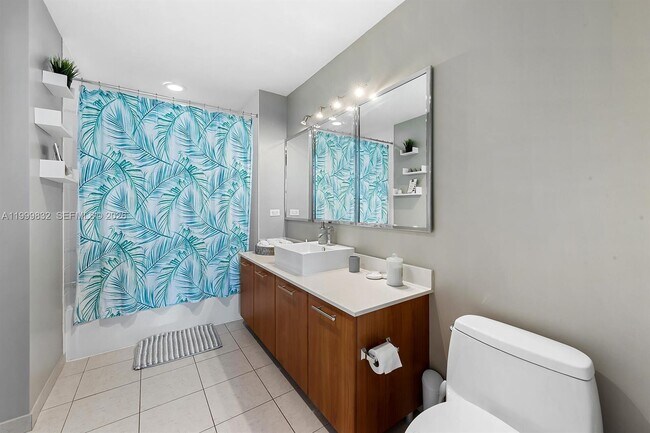 Building Photo - 3301 NE 1st Ave