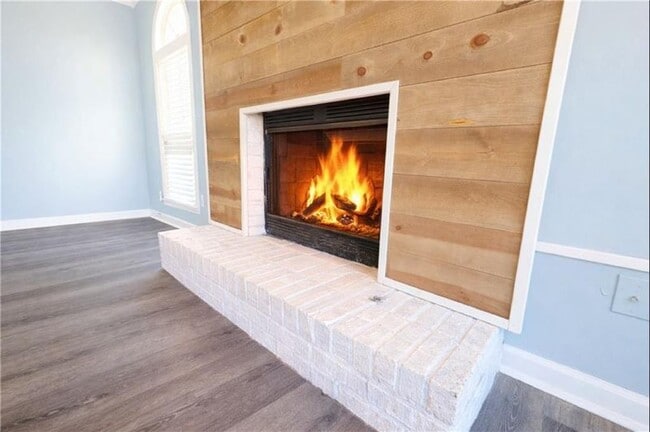 Building Photo - 116 Crossroads Estate Dr