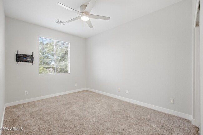 Building Photo - 4248 S Mariposa Dr