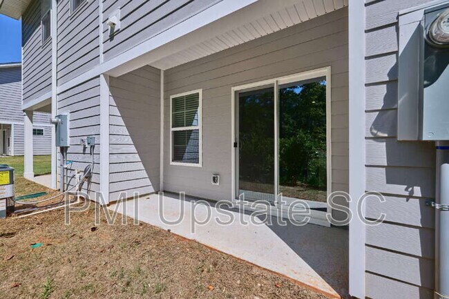 Building Photo - 105 Pendleton Place Way