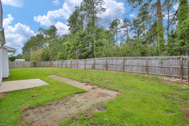 Building Photo - 107 Yaupon Ct