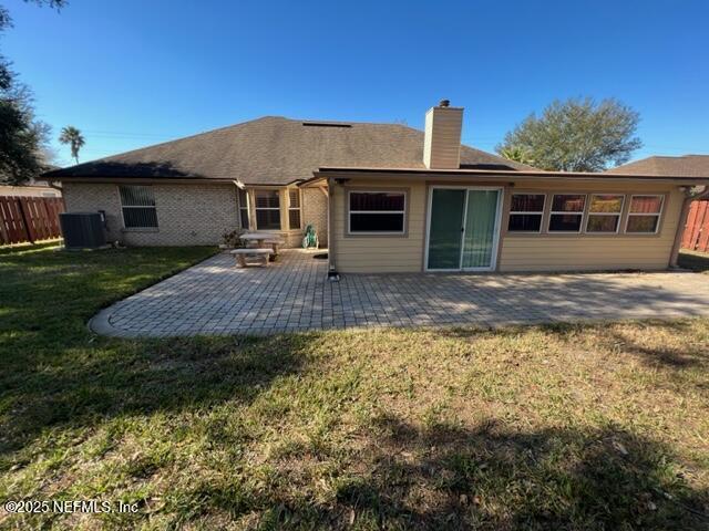Building Photo - 2127 Forest Gate Dr W