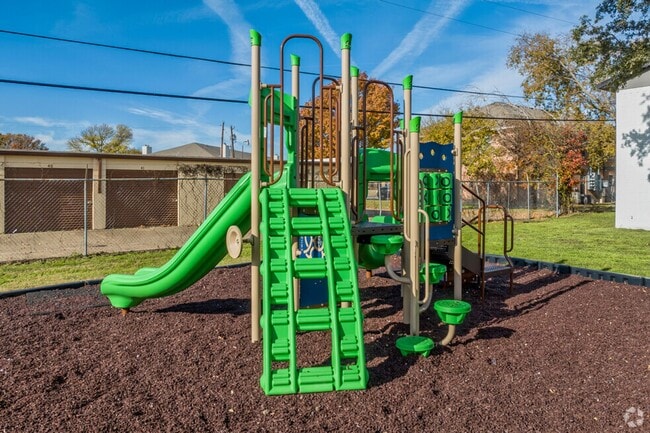 Building Photo - Move-In Ready Living at The Ashton on 287: Fully Furnished Apartments with Utilities Included