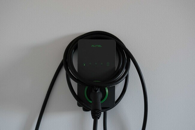 Building Photo - 1288 Cohasset Crest N