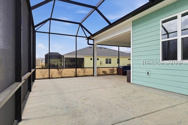 Building Photo - 855 Weekend Ave