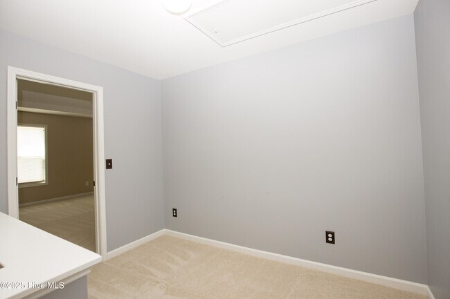 Building Photo - 130 Timberhurst Ct