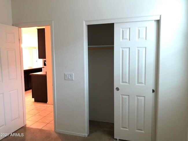 Building Photo - 8457 N 61st Ln