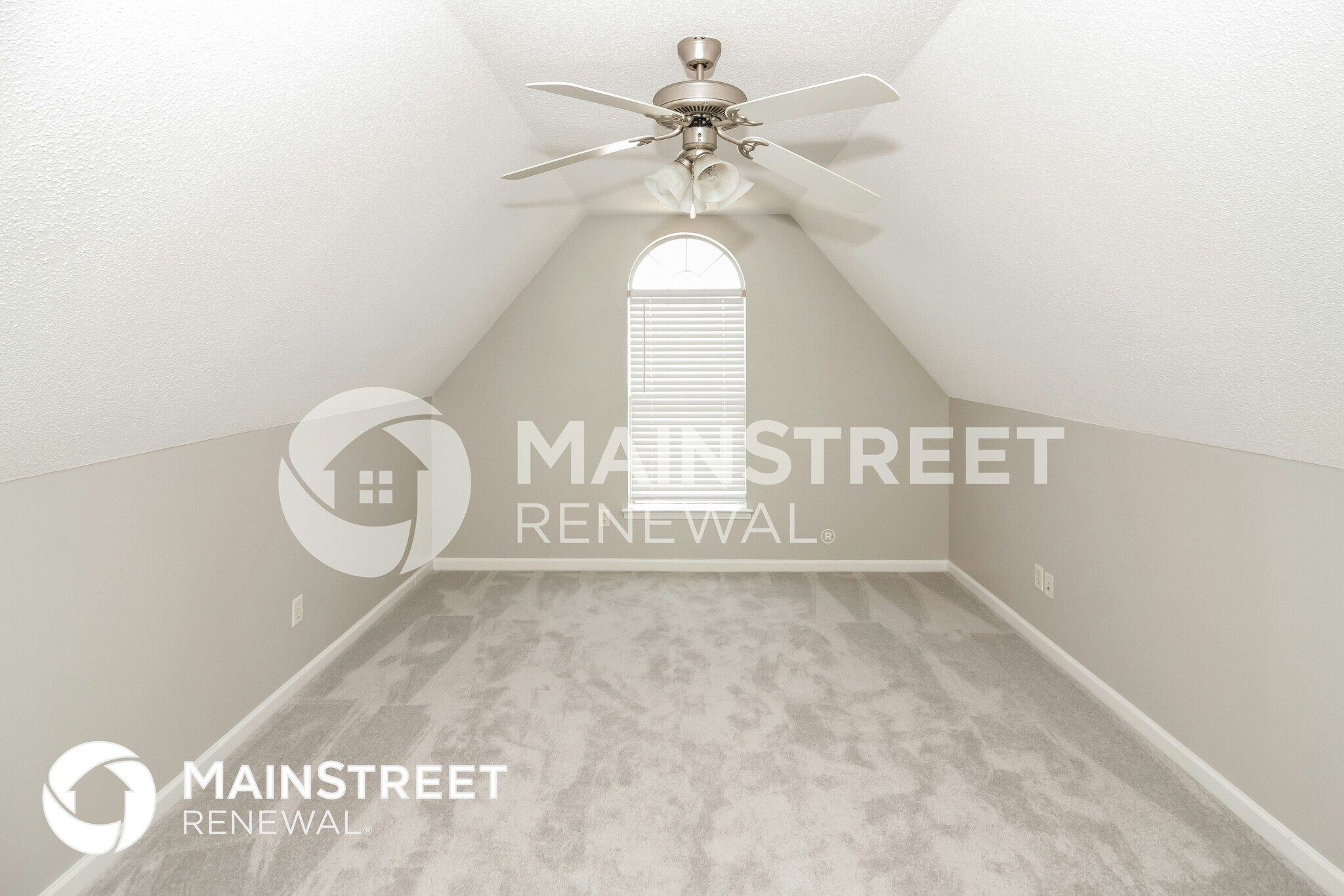 Building Photo - 9135 Tremont Dr