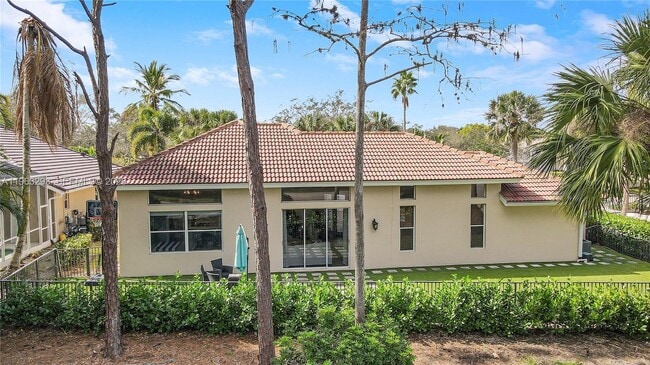 Building Photo - 6995 Cypress Cove Cir