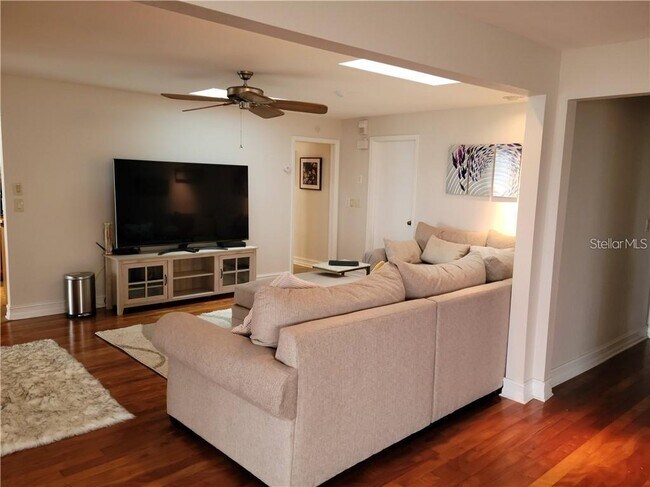 Building Photo - 11314 Harborside Dr