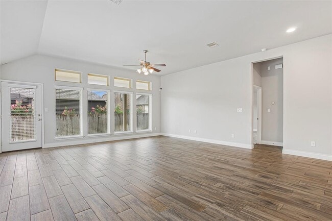 Building Photo - 204 Magdalene Way