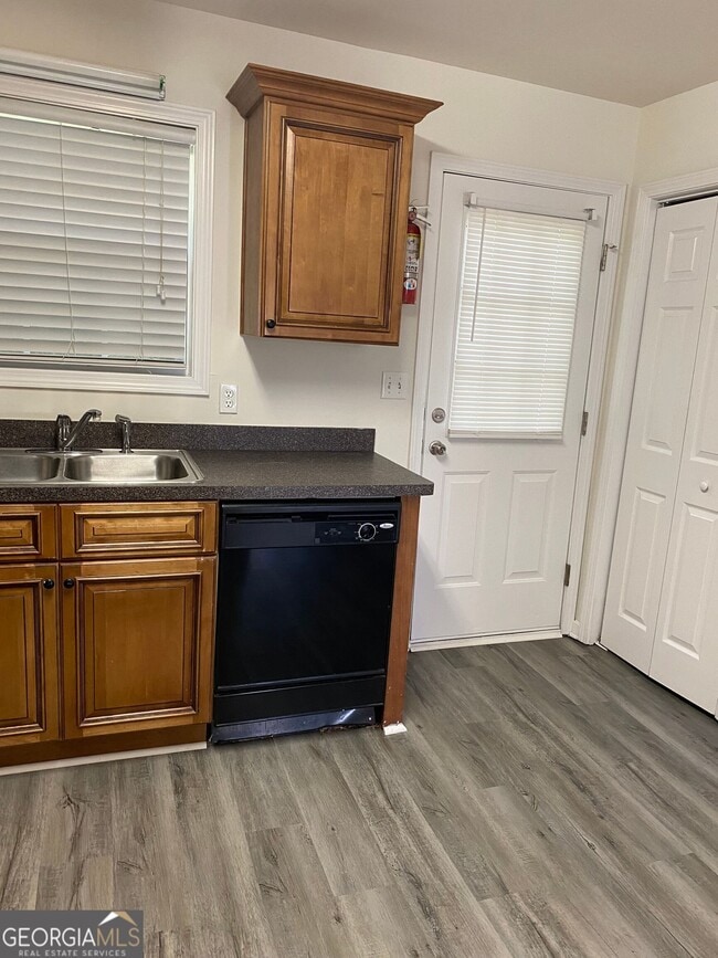 Building Photo - 434 WI Pkwy