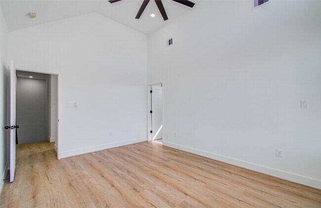 Building Photo - 1506 McKee St