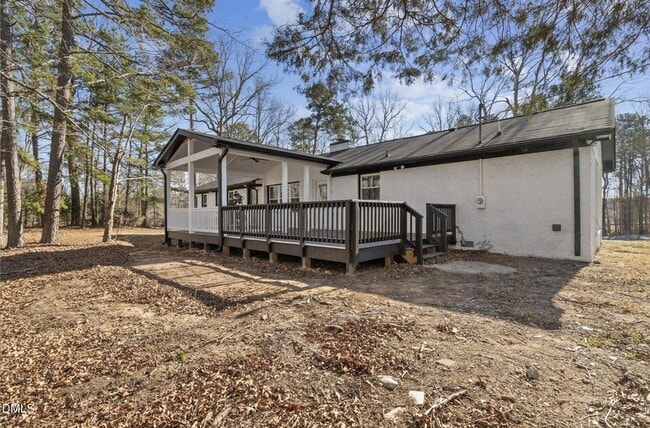 Building Photo - 240 Forestwood Park Rd