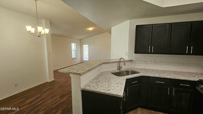 Building Photo - 12372 Tierra Canada Dr
