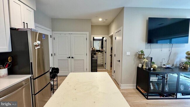 Primary Photo - 1016 17th Pl NE