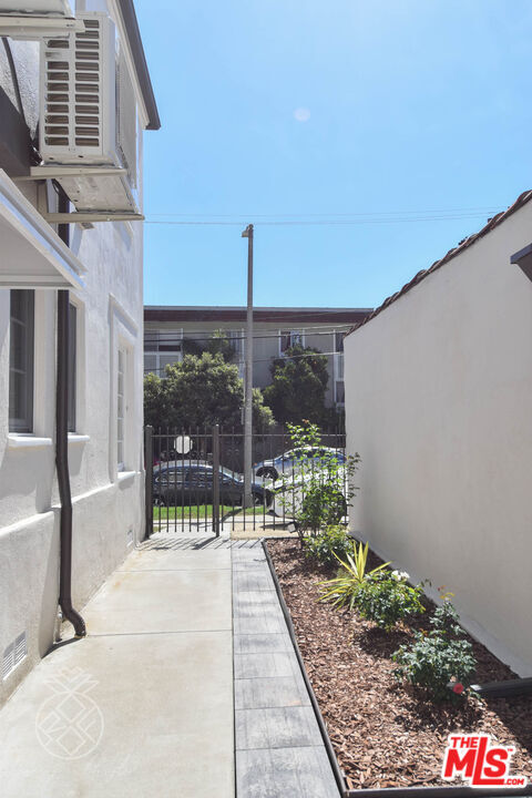 Building Photo - 8603 Whitworth Dr