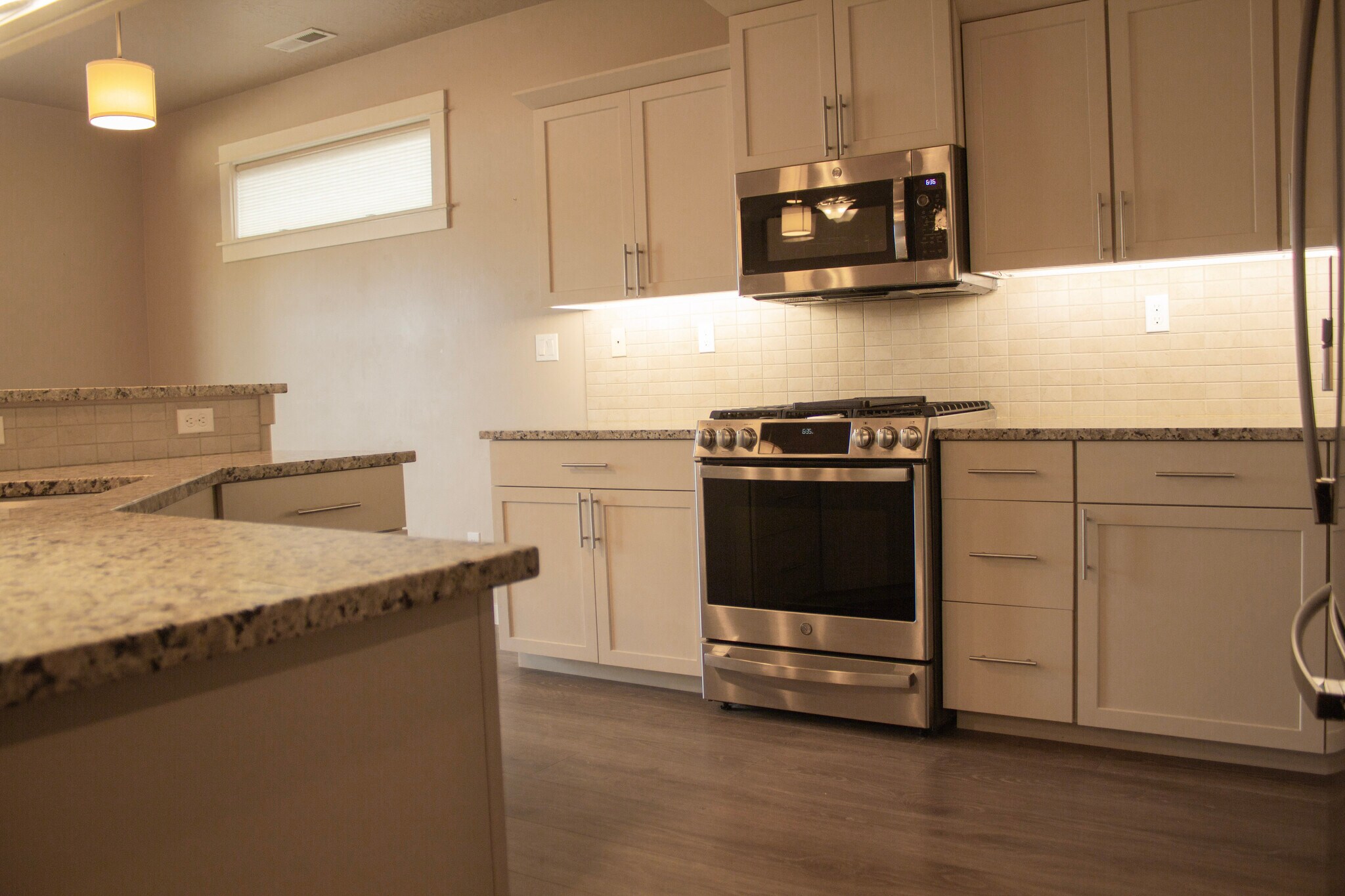 Building Photo - 10555 W Catmint Dr