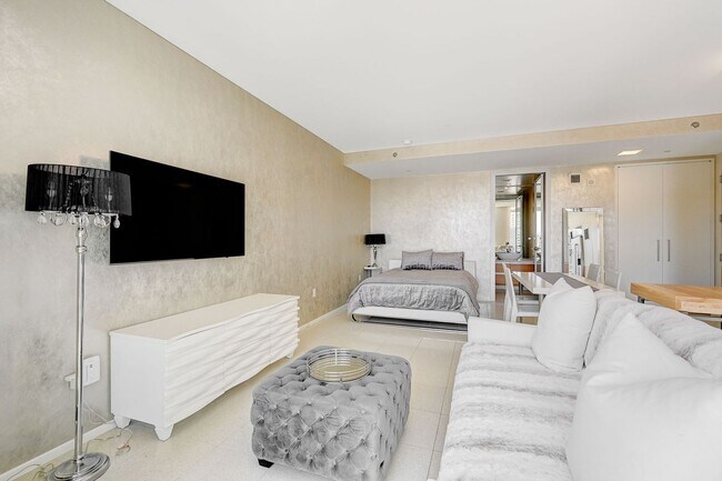 Building Photo - Veer Towers 2007W- Strip/City Views from this Stunning Studio 1/ba Residence
