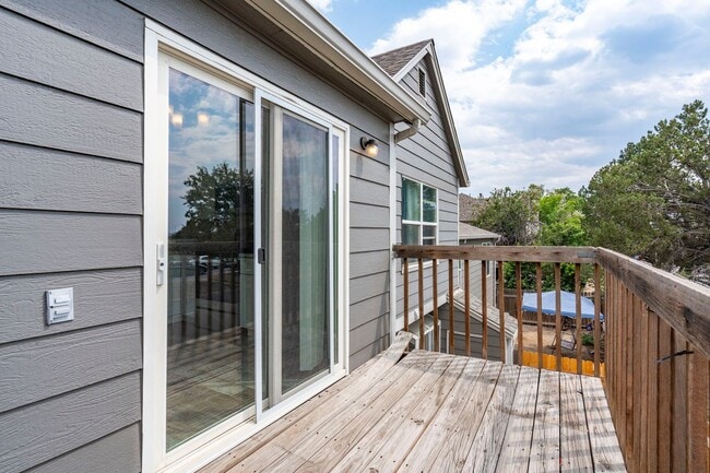 Building Photo - 16934 E Whitaker Dr